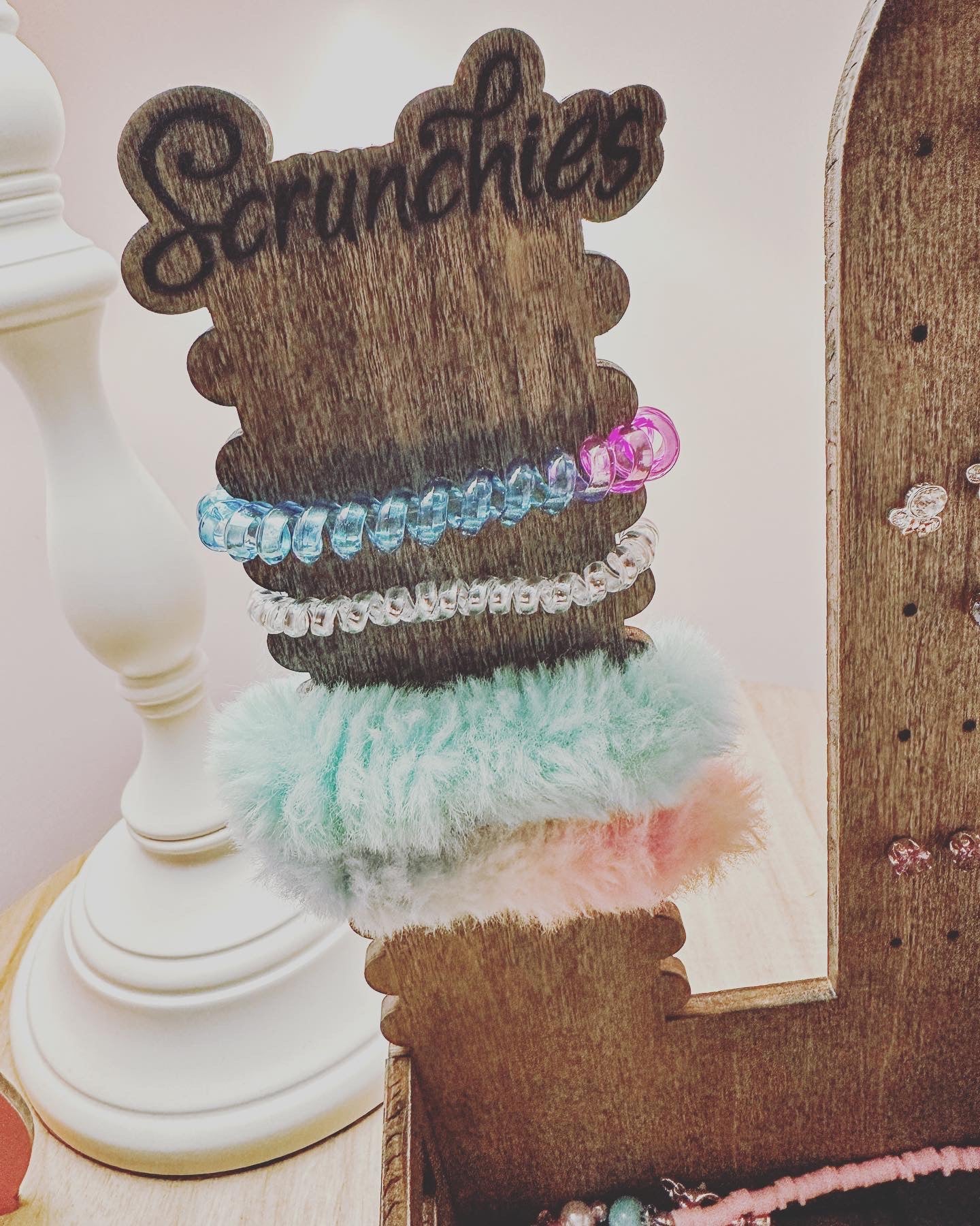 Scrunchie/Jewelry Holder